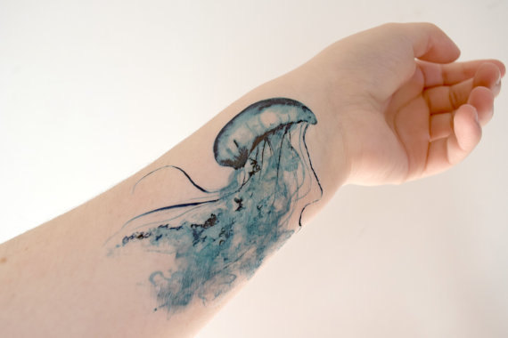 Kreatív vízfesték tetoválások