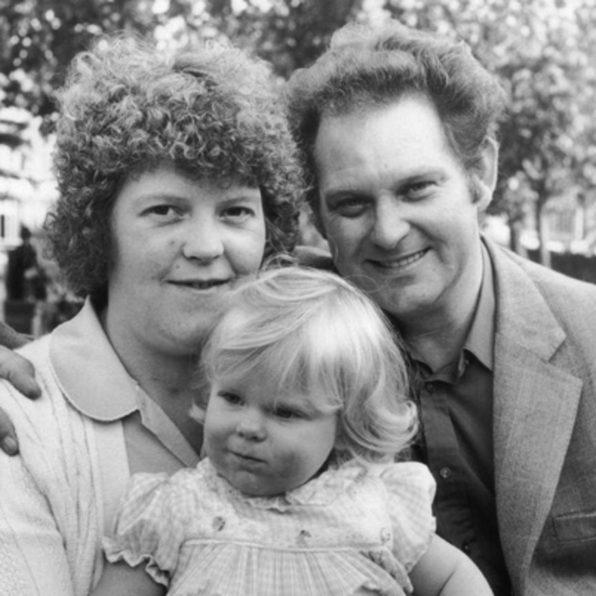A kis Louise Brown szüleivel
