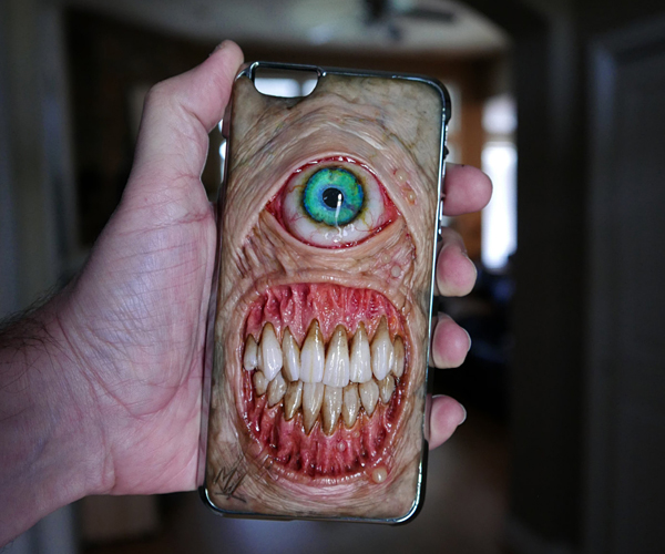Rettenetes zombipofák a telefonodra