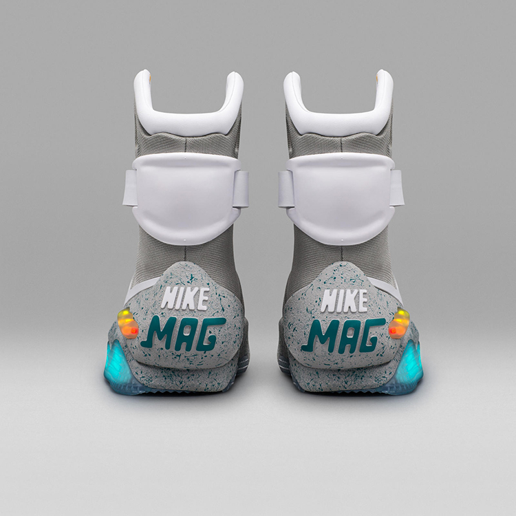 nike-mag-2016-official-07_square_1600