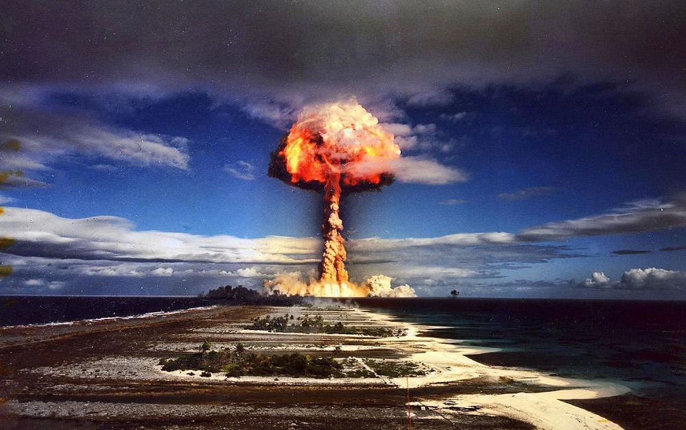 Kísérleti atomrobbantások fotói