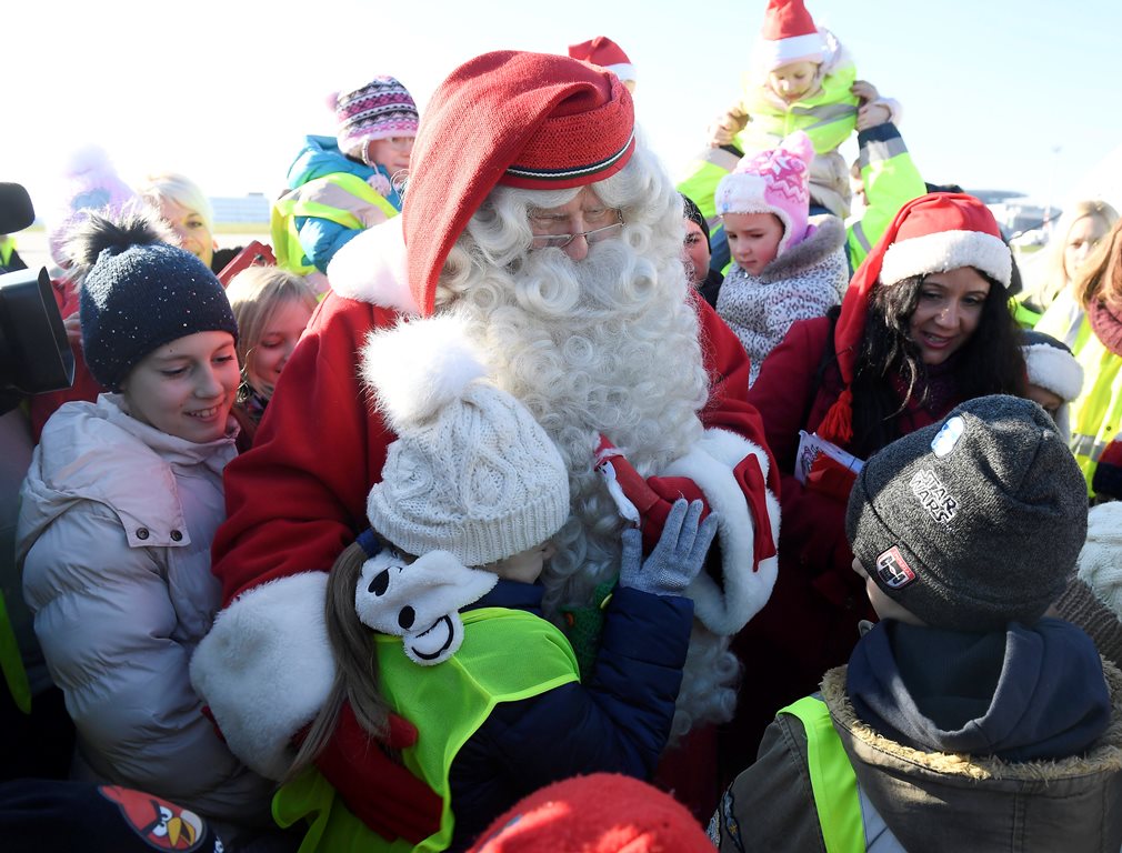 Budapestre érkezett a lappföldi Mikulás (MTI Fotó: Kovács Tamás)