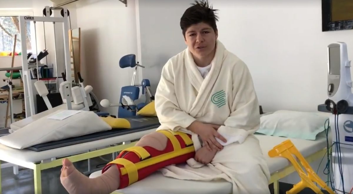 Túl van a műtéten, kórházi ágyáról üzent videóban Miklós Edit