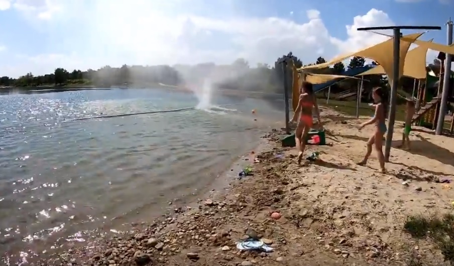 Vízördög pörgött a standolók előtt Pest megyében – videó