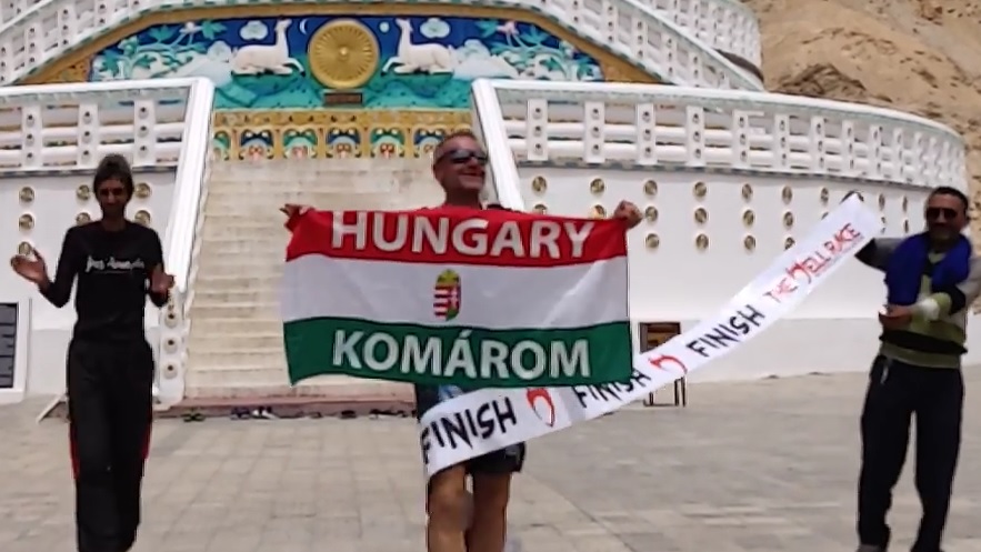 Magyar nyerte a világ legbrutálisabb futóversenyét – videó