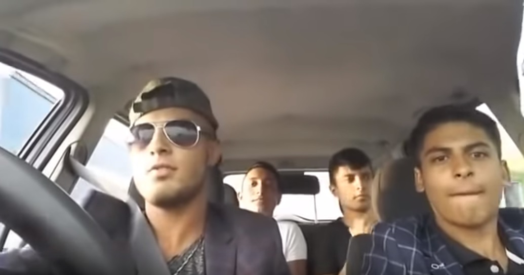 Facebook Live-on közvetítették a fiatalok, hogy meghalnak az autóban – videó