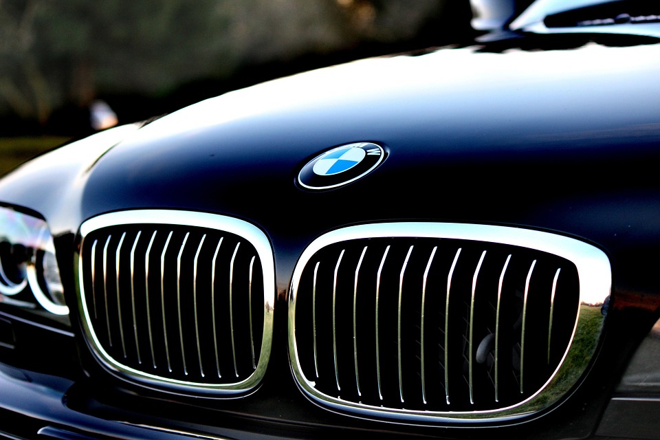 Visszahívnak 1,6 millió gyulladásveszélyes BMW-t
